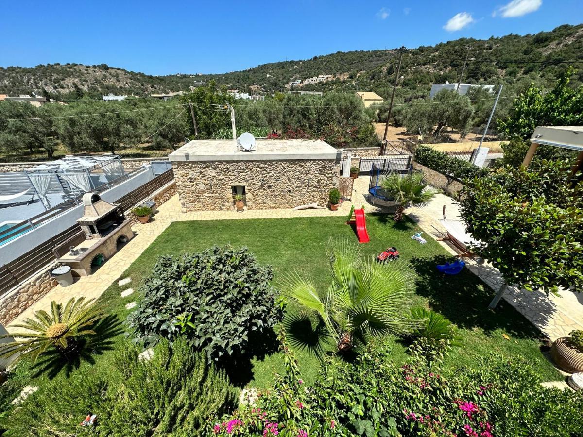 Gonia Bio Garden Stonehouse 빌라 외부 사진